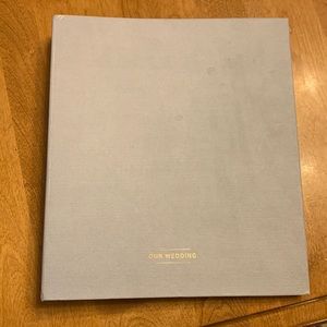 The Knot Never been used Wedding Planner & Organizer